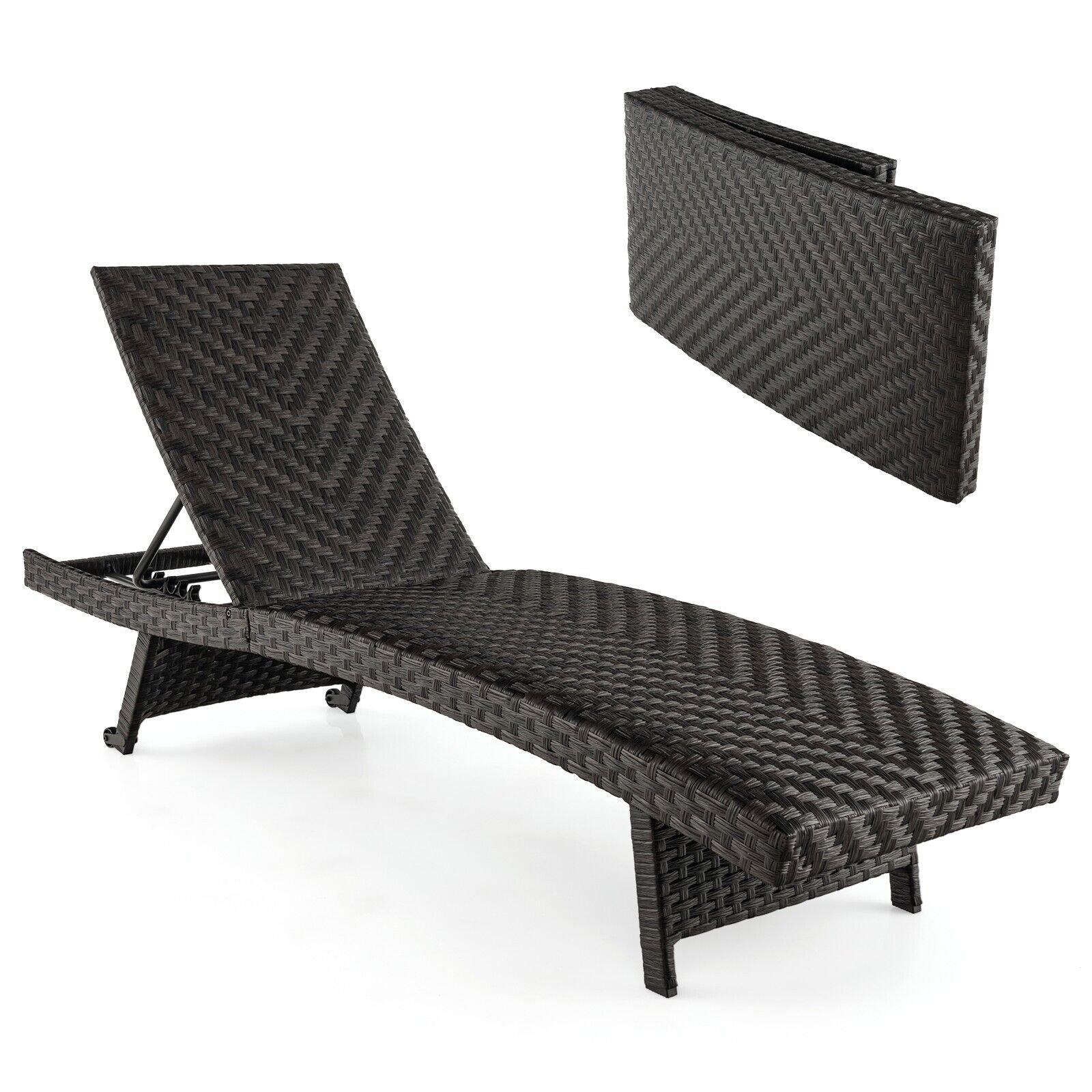 Folding Patio Chaise Lounge Padded Rattan Lounge Chair w/5-Level Adjustable Back